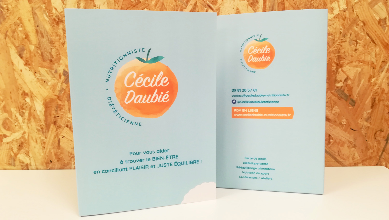 création plaquette Cécile Daubié nutritionniste diététicienne Périgueux - Adékoi communication Dordogne