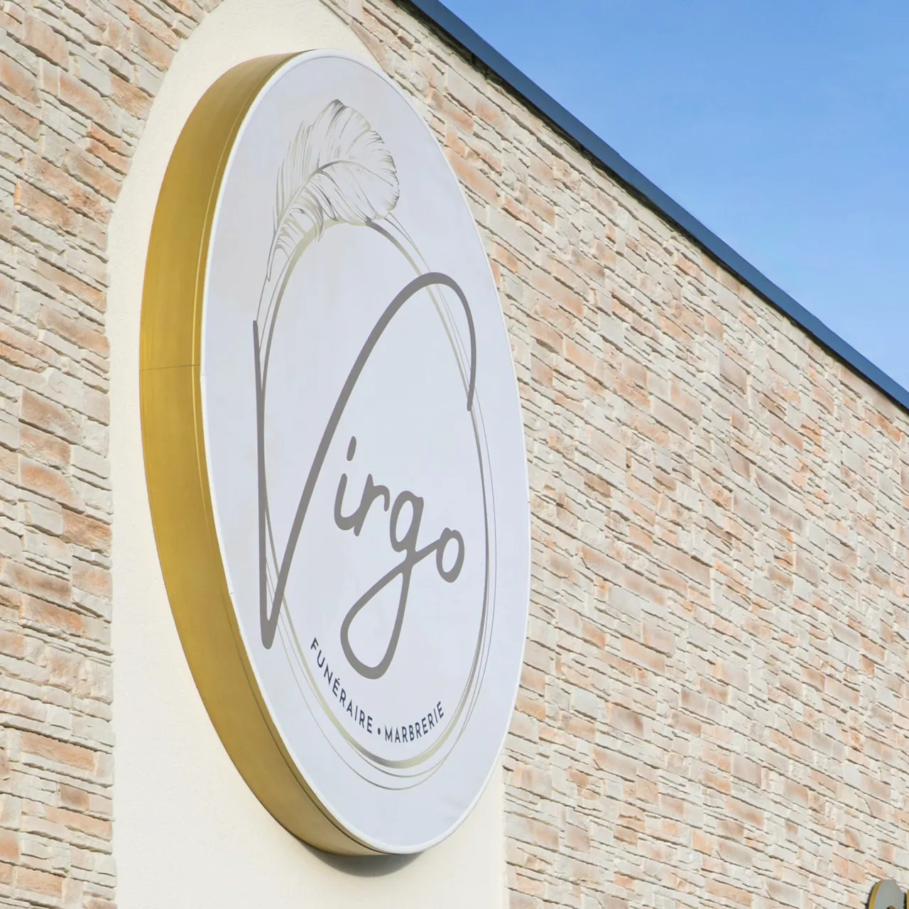 Création signalétique agence Virgo funeraire à Perigueux